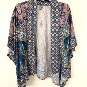 Anthropologie Mixed floral kimono by Bl-nk